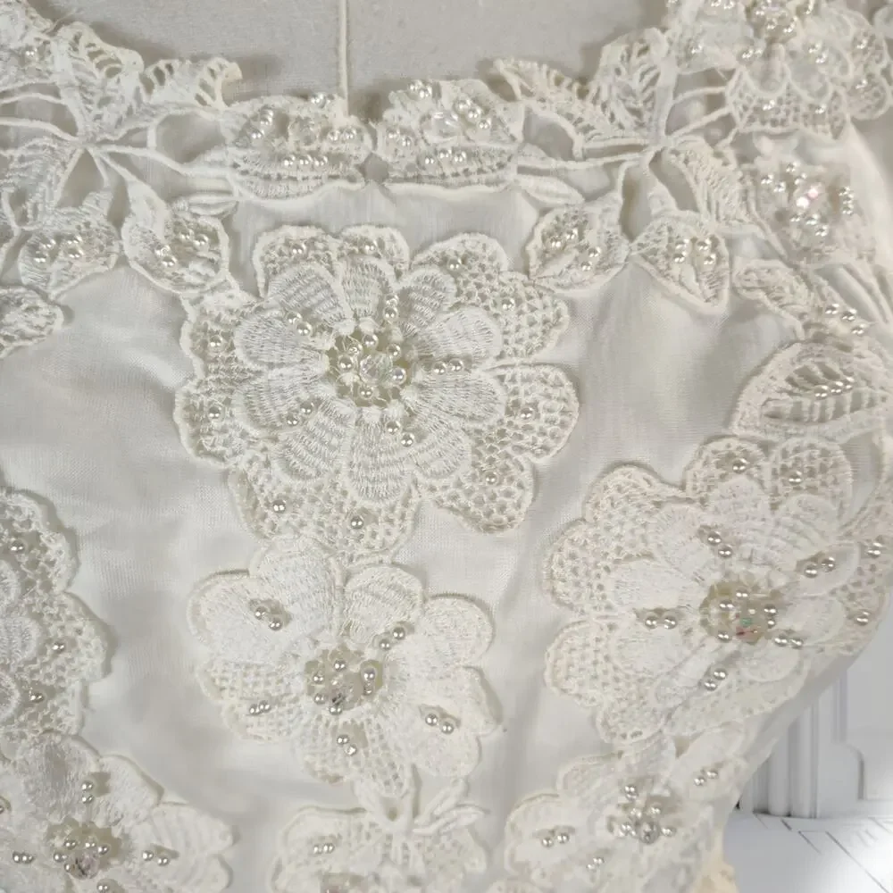 Vintage 60s Aida Bridal California Lace Beaded Wedding Gown Chiffon Size 2